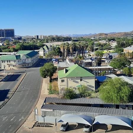 Kingelph Home-Stay Windhoek Dış mekan fotoğraf
